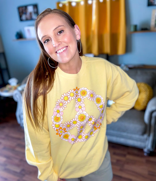 Daisies and Dreams Sweatshirt